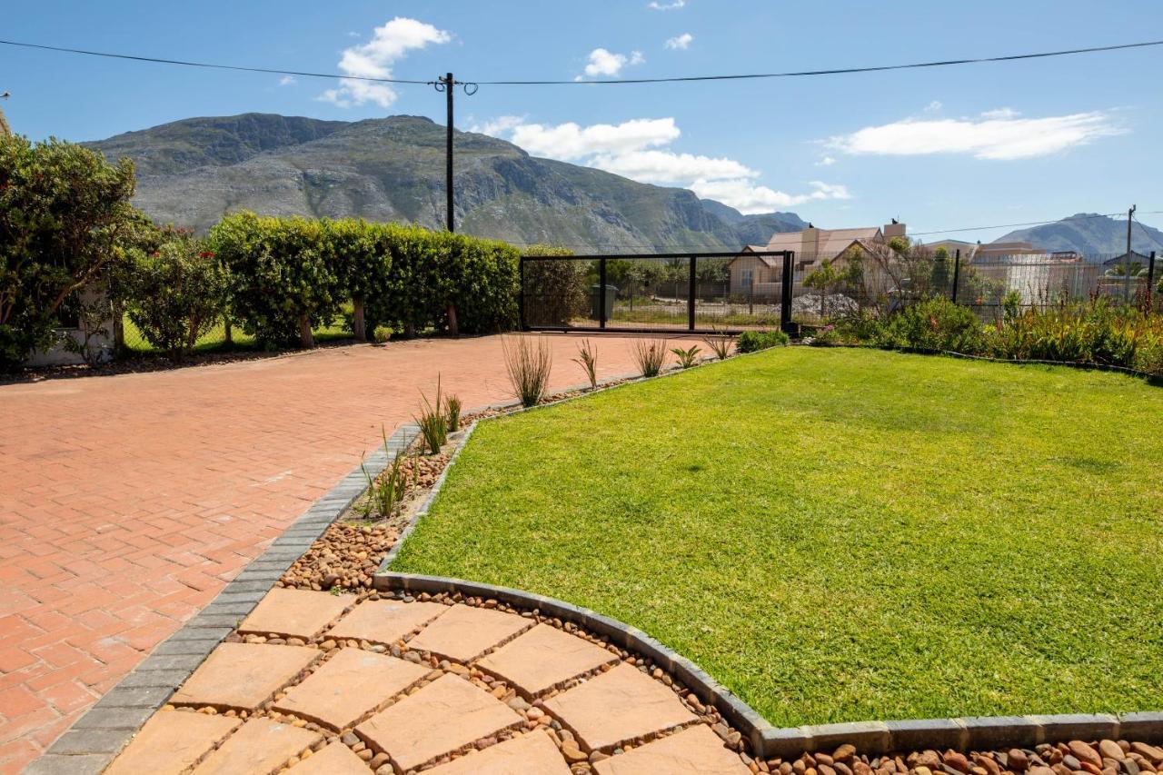 The Amaryllis Luxury Apartment Bella Donna Bettyʼs Bay Kültér fotó